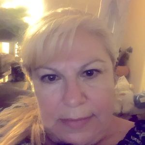 Meet your Posher, Lilia